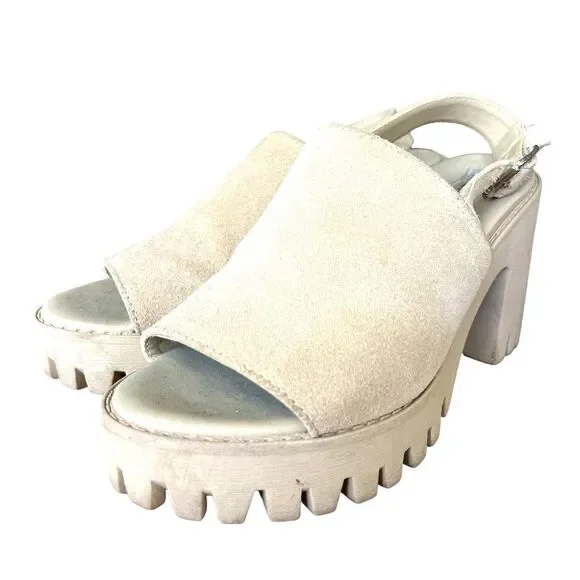 Steve Madden Shoes Steve Madden Sunnyside Suede Sandel In Tan